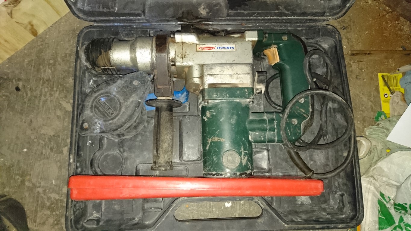 mini perforateur